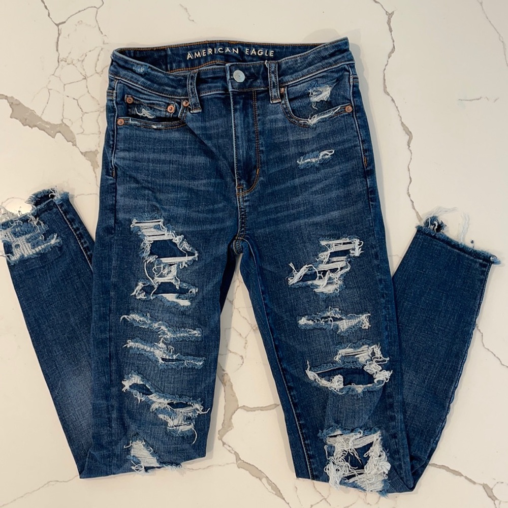 American Eagle Super High Rise Jegging - Size 2